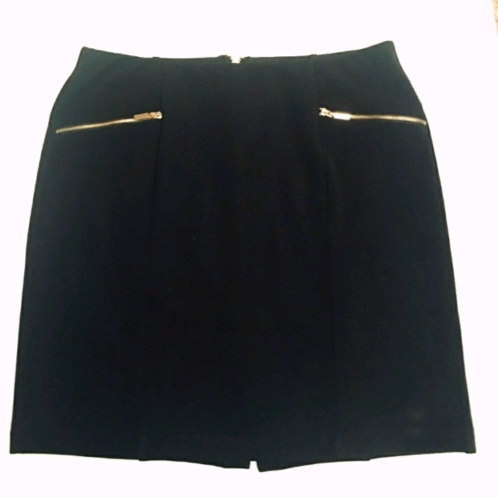 ALFANI BLACK SKIRT WITH GOLD ZIPPER NWOT SIZE 14W